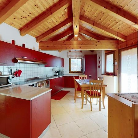 TerzolasMansarda Con Giardino Val Di Sole Trentinoアパートメント エクステリア 写真